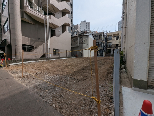 空き家 売れ ない 場合 更地